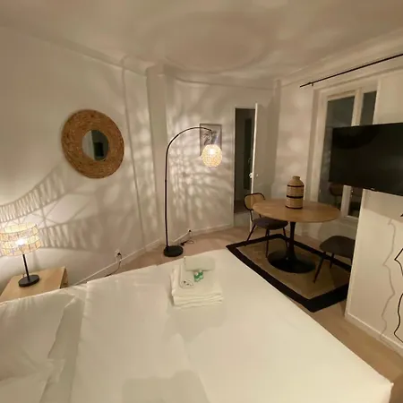 Studio Elegant Charme Intemporel - 18 - 2p * Paris